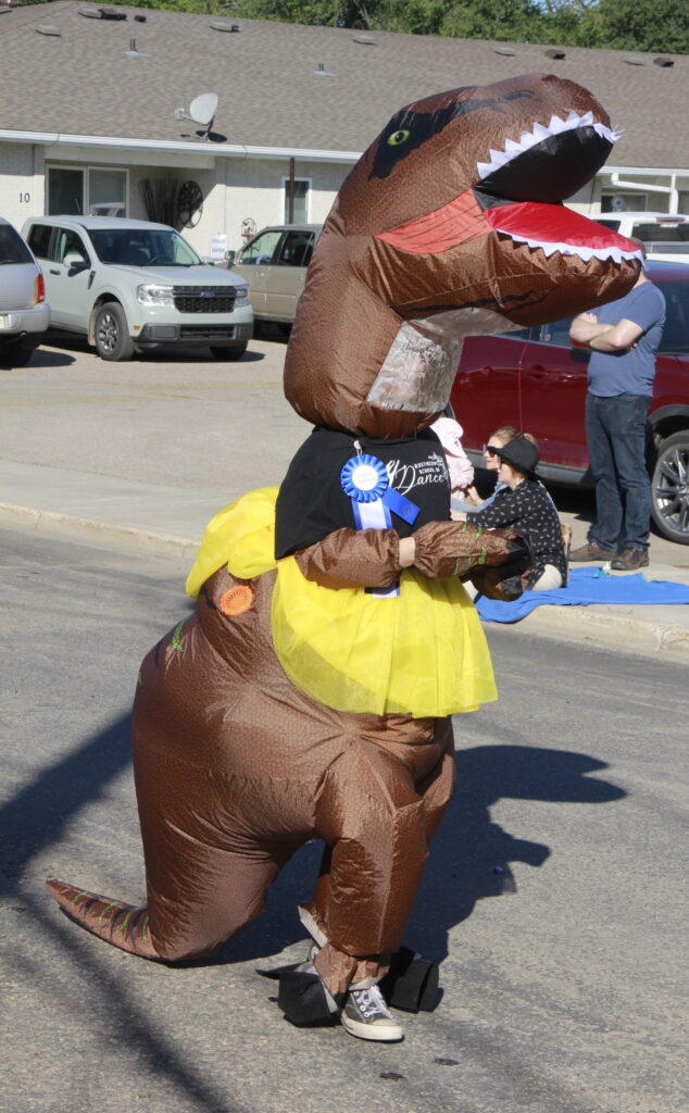 Rosthern Parade 6 - Dance School T-Rex